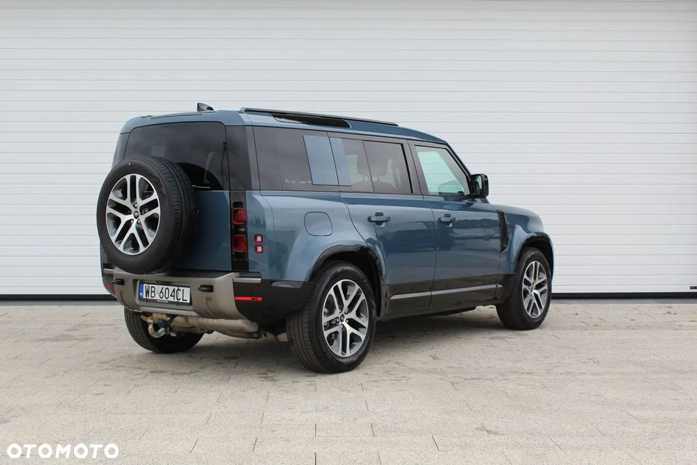 Land Rover Defender - 7