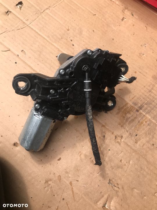 MECHANIZM WYCIERACZEK TYLNY VW GOLF V 0390201800 - 1