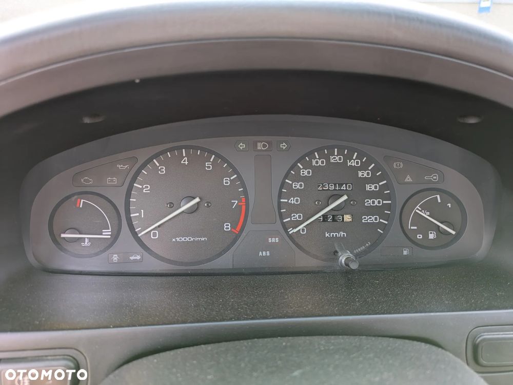 Honda Civic 1.4i - 10