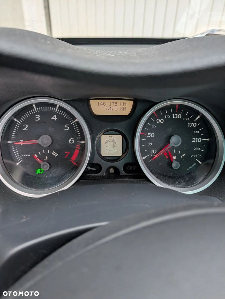 Renault Megane 1.6 16V Authentique - 4