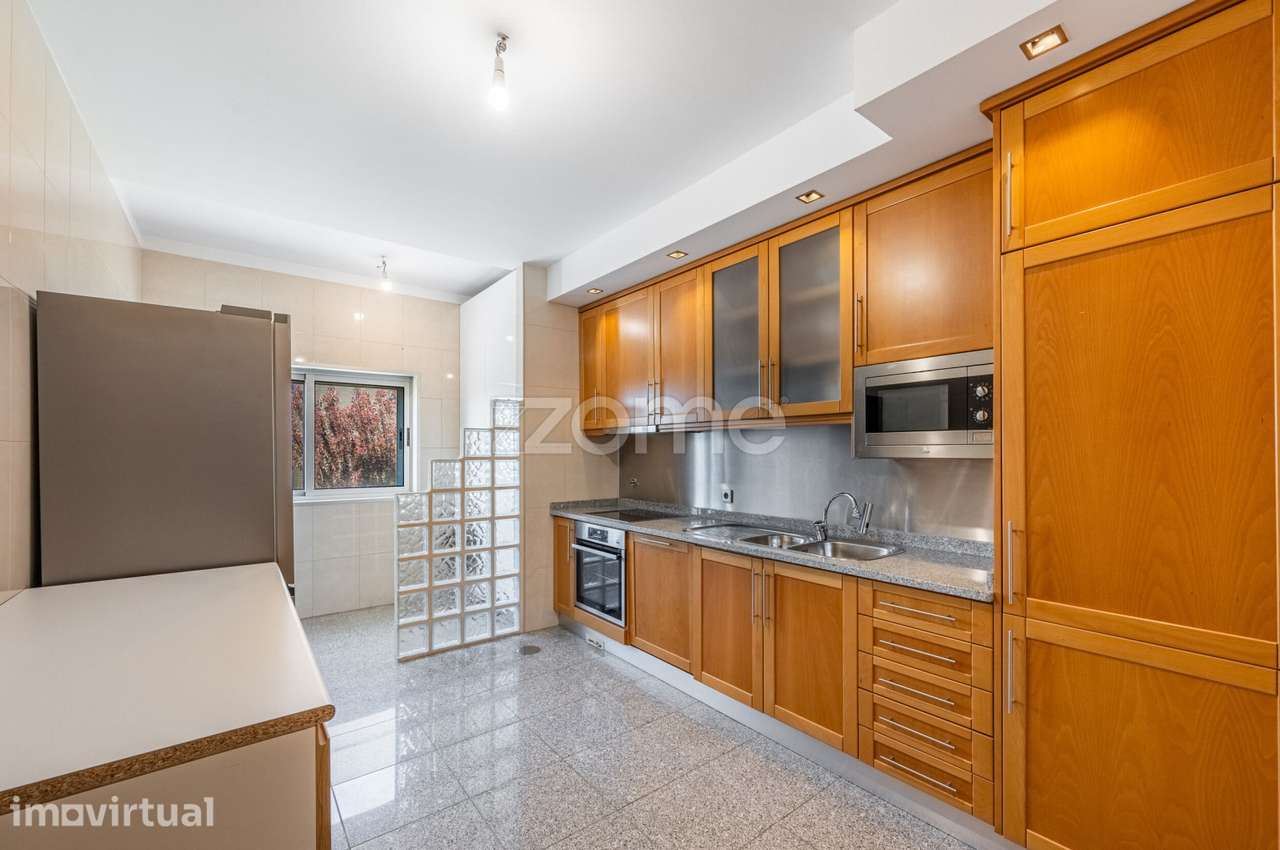 Apartamento T2 c/ varanda e garagem | Canidelo, Vila Nova de Gaia - Grande imagem: 2/36