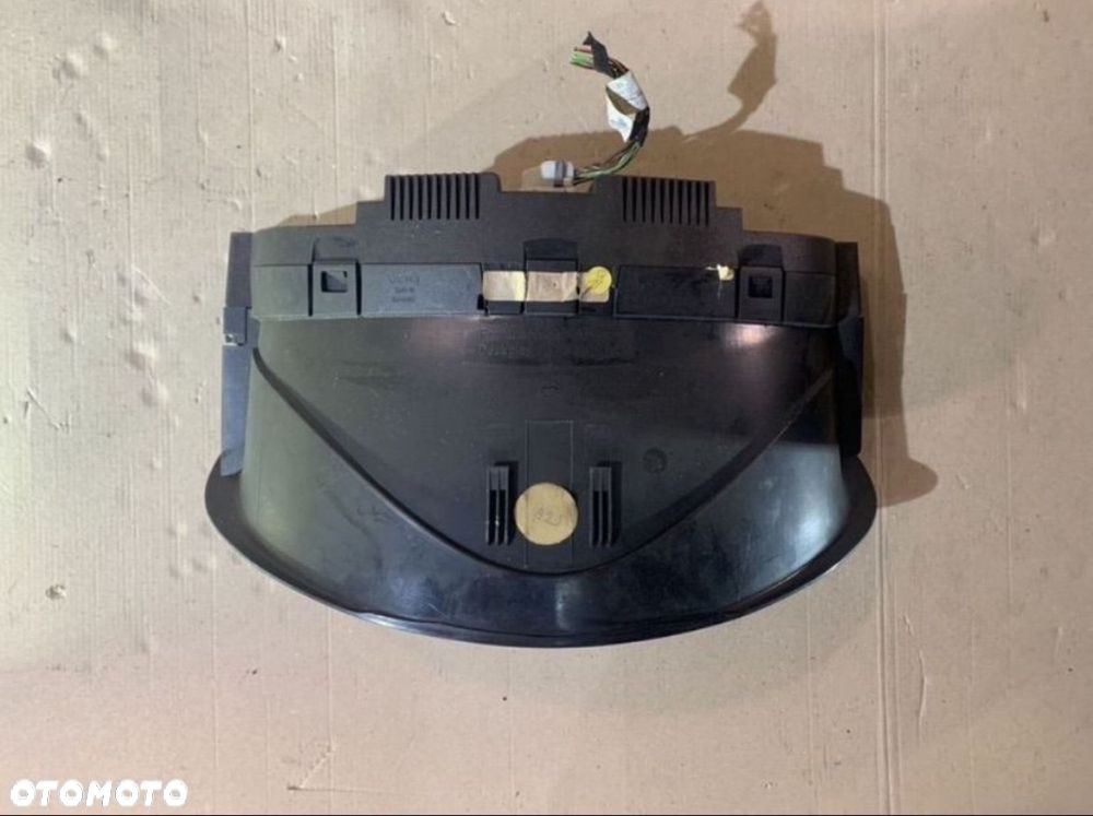 A2035401311 Licznik zegary mercedes c w203 - 2