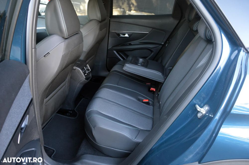 Peugeot 3008 225 e-EAT8 Allure - 6