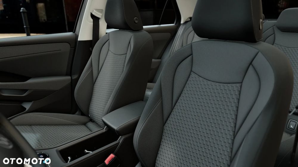 Volkswagen T-Roc 1.5 eTSI Life DSG - 7