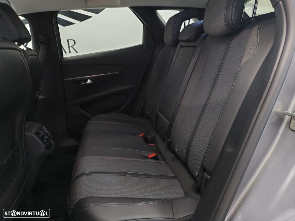 Peugeot 3008 - 9