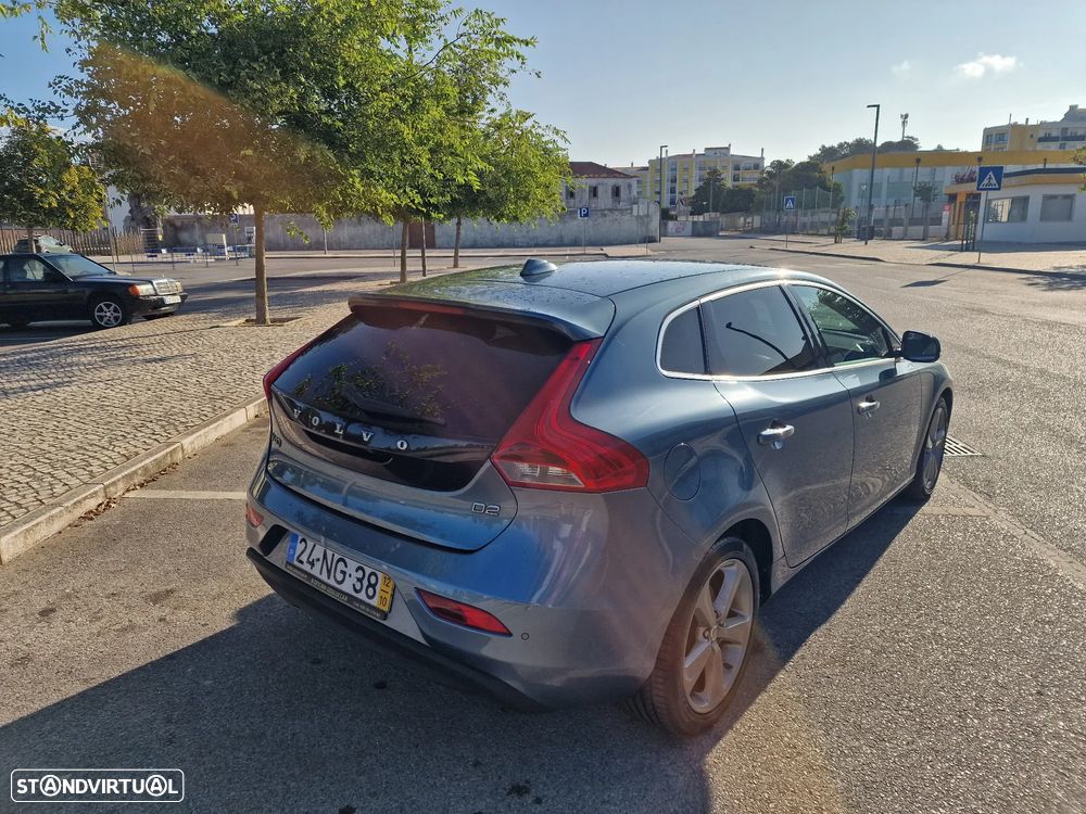 Volvo V40 1.6 D2 Eco Momentum - 2