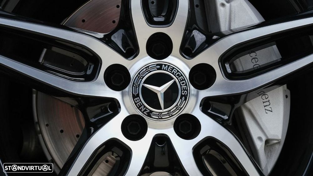 Mercedes-Benz E 220 d AMG Line 7L - 7