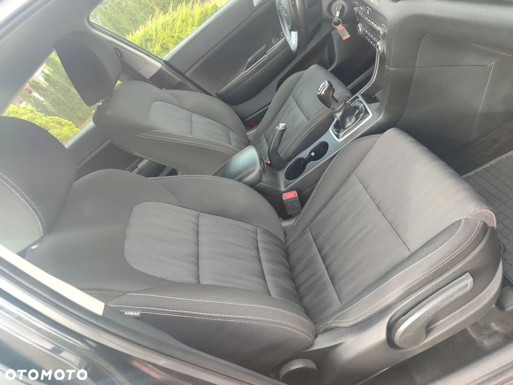 Kia Sportage - 15