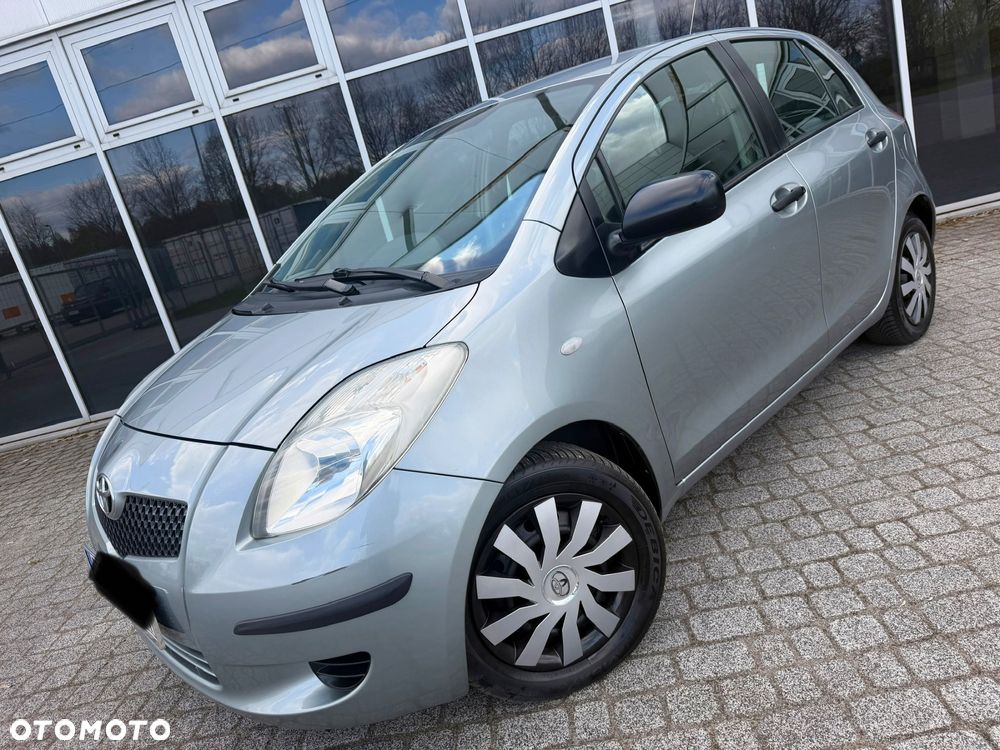 Toyota Yaris 1.3 Luna A/C - 30