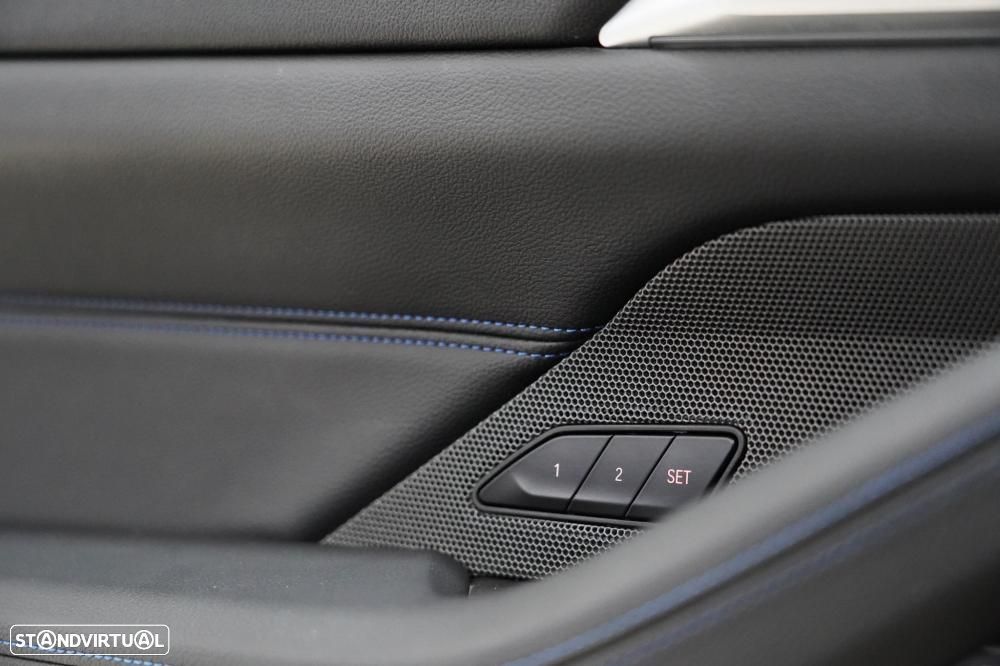 BMW 420 d Pack Desportivo M Auto - 23