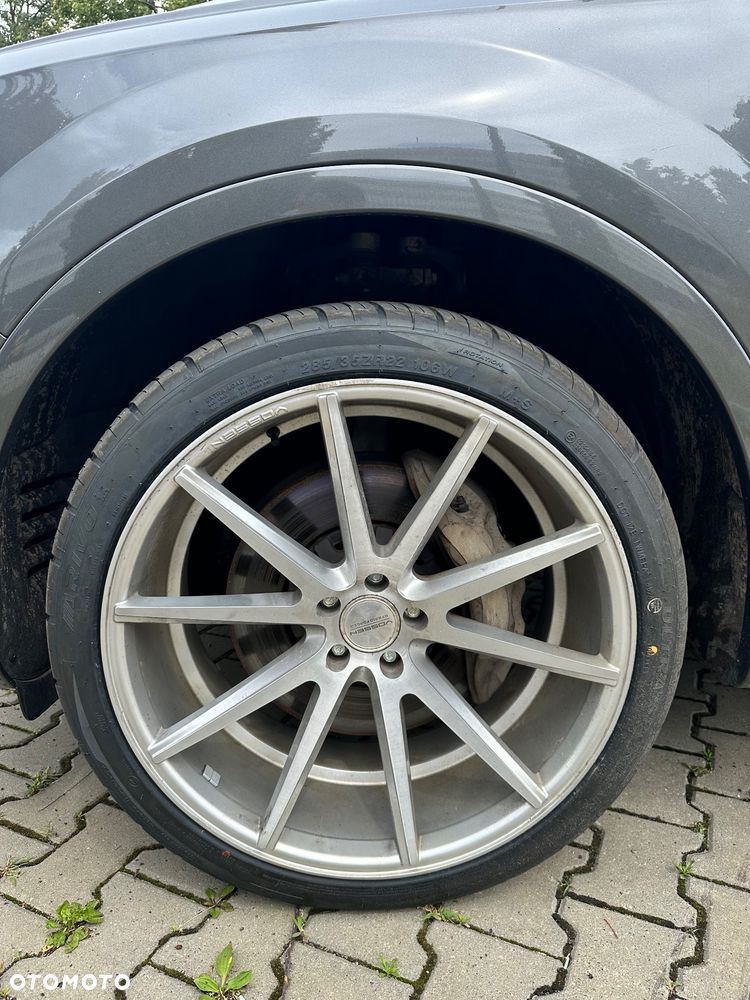 Audi Q7 - 10