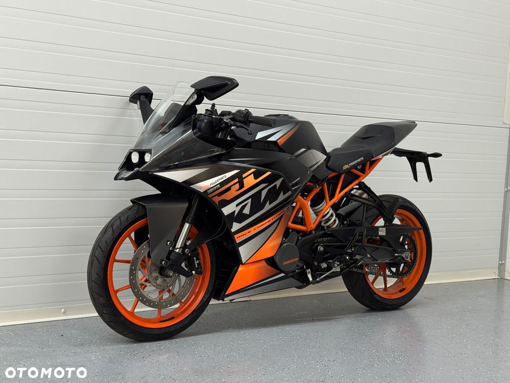 KTM RC 125 - 14