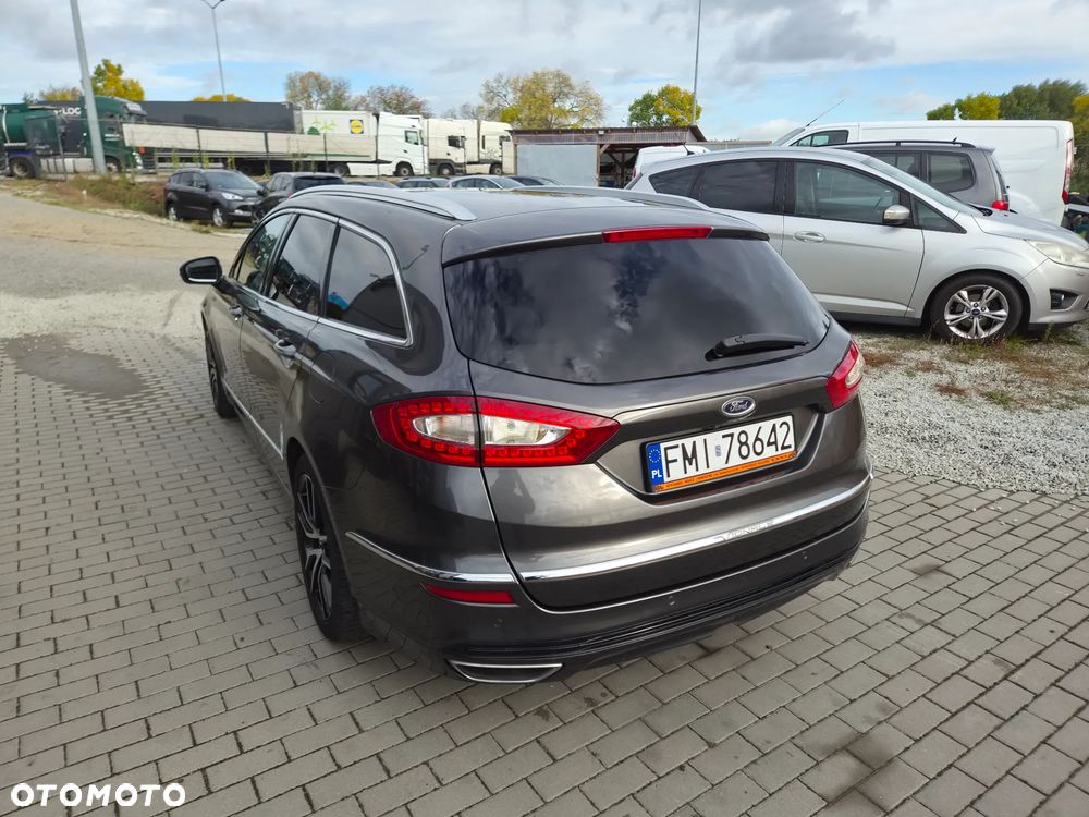 Ford Mondeo 2.0 TDCi STart-Stopp Vignale - 14