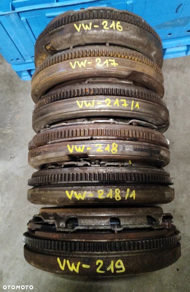 VW DIESEL / BENZYNA SPRZĘGŁO KOŁO ZAMACHOWE TARCZA DOCISK DWUMAS VOLKSWAGEN AUDI SEAT SKODA PORSHE BENTLEY - 26