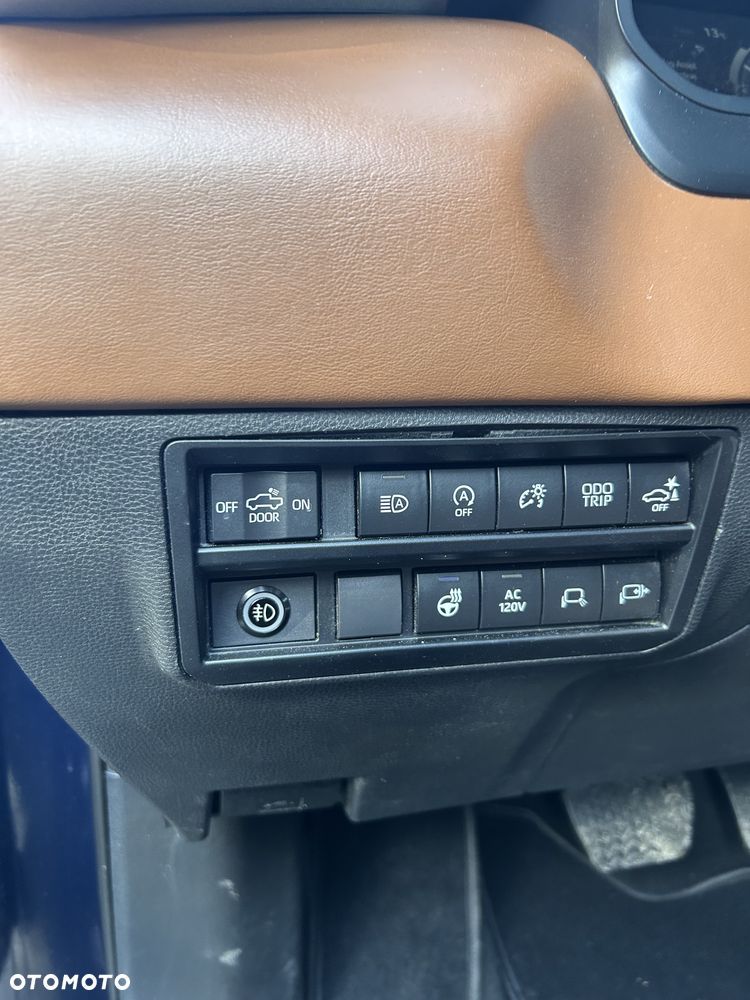 Toyota Tundra - 15