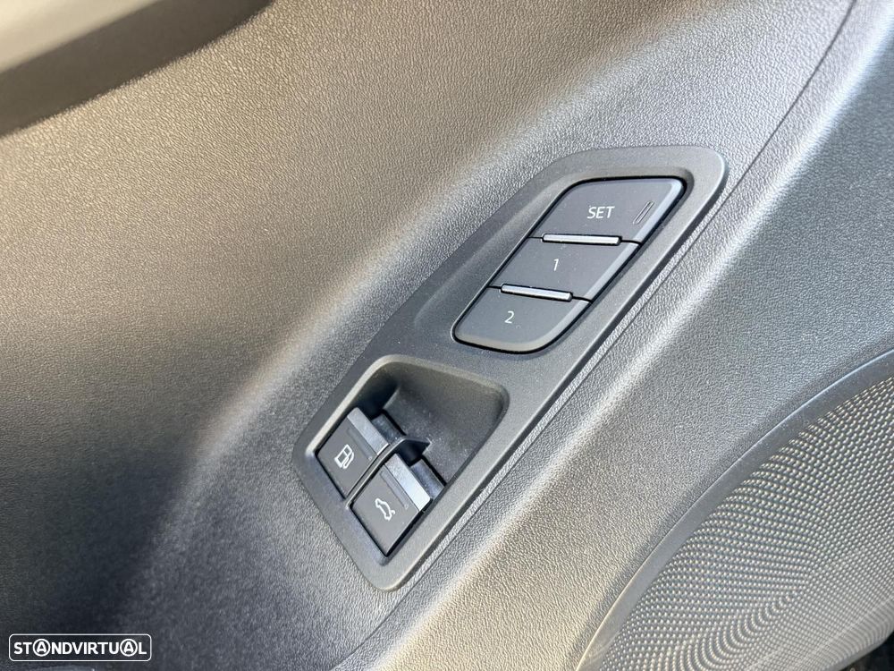Audi Q3 Sportback e-hybrid SE Business Plus S tronic - 23