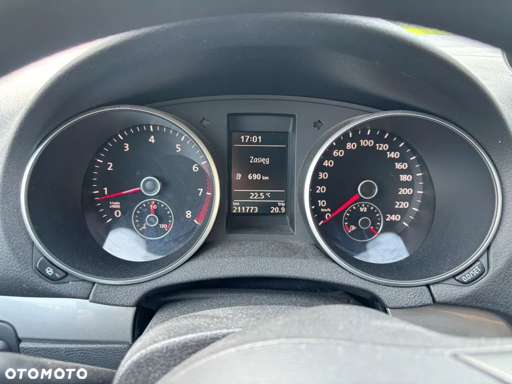 Volkswagen Golf VI 1.2 TSI Comfortline - 1