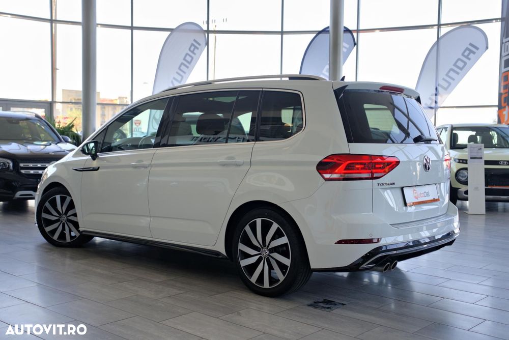Volkswagen Touran - 9