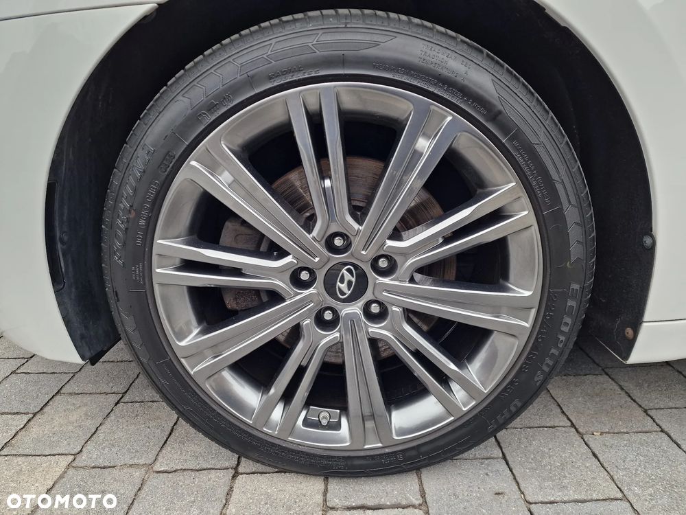 Hyundai i40 1.7 CRDi Premium - 19