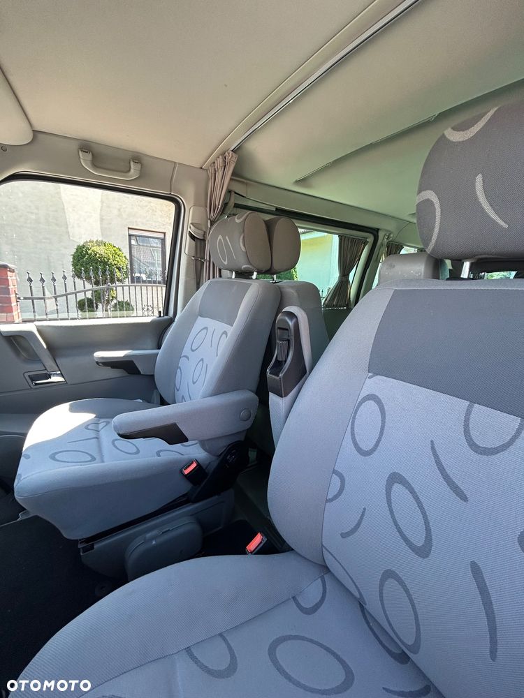 Volkswagen Multivan Standard - 20