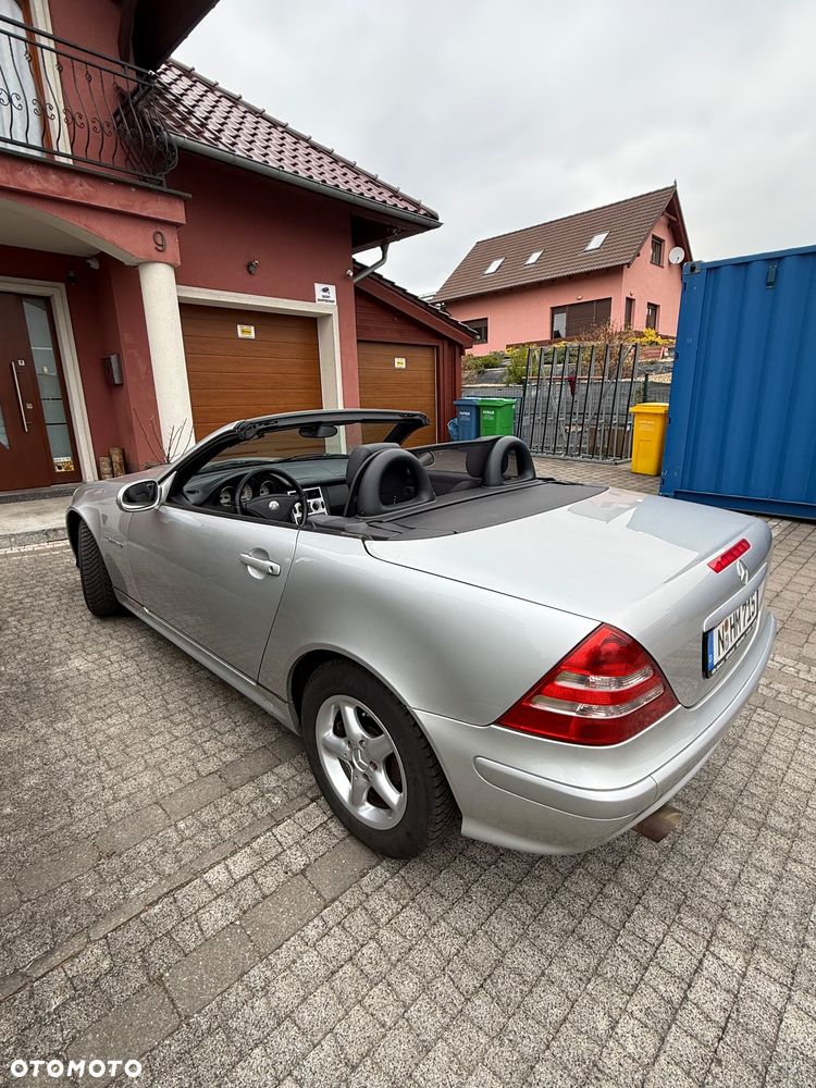 Mercedes-Benz SLK - 2