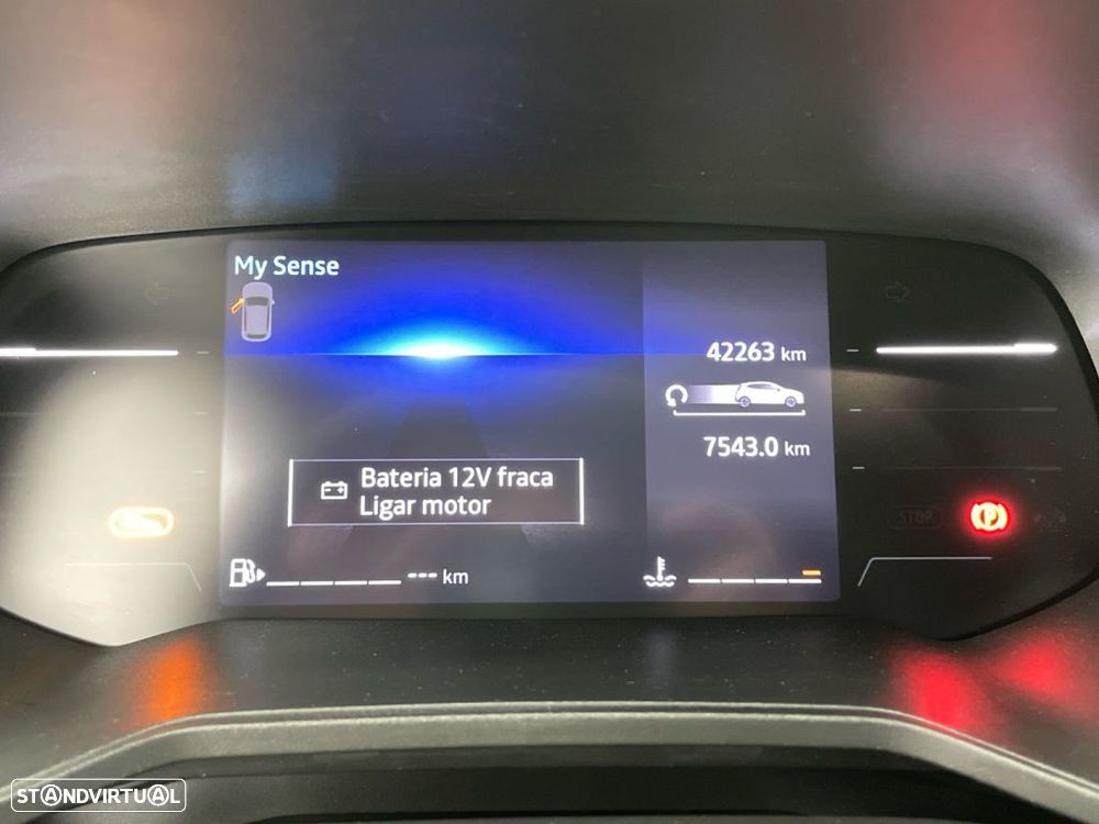 Renault Clio 1.0 TCe Techno - 9