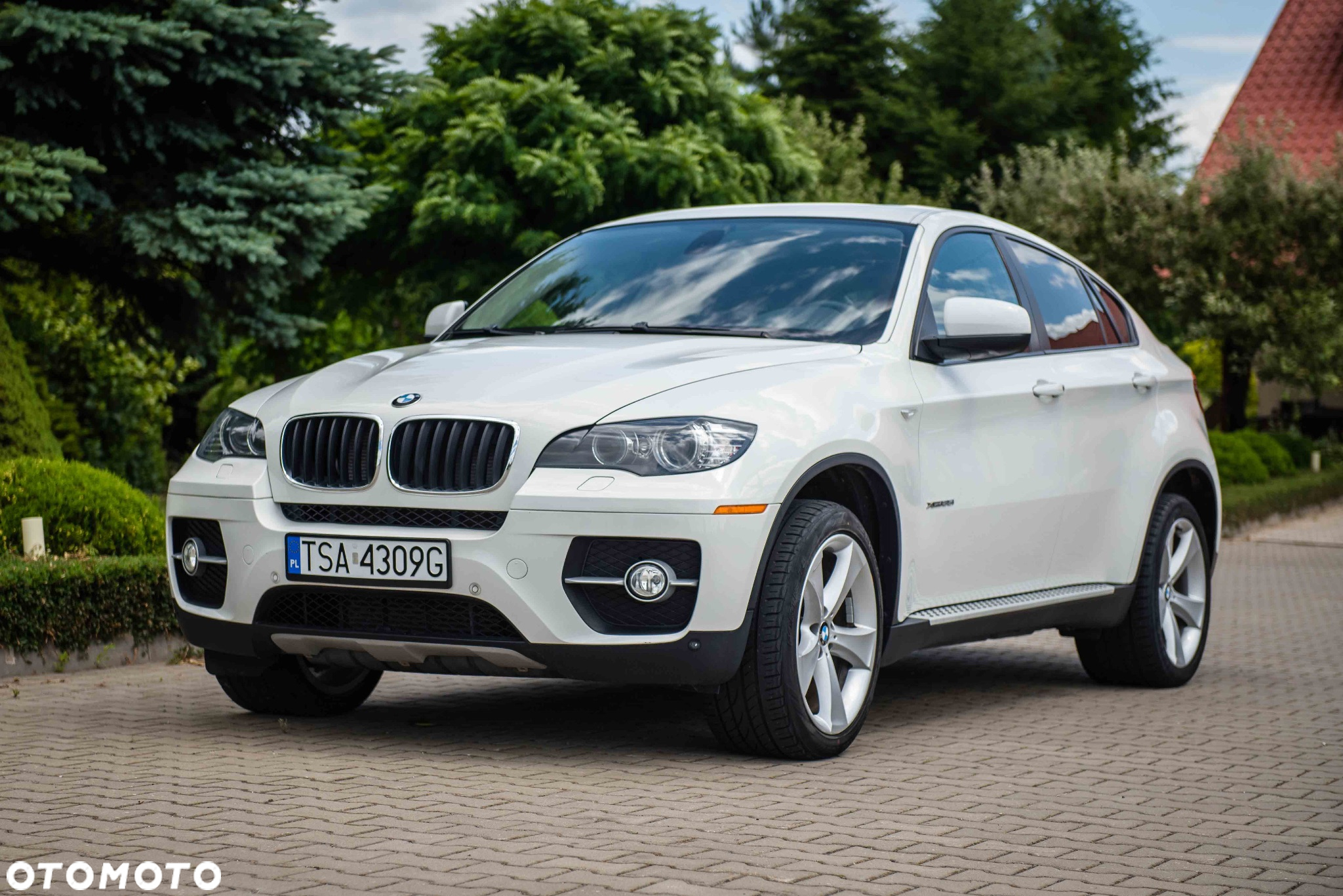 BMW X6 xDrive35i - 17