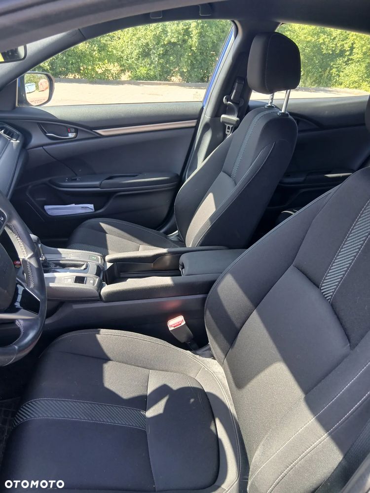 Honda Civic 1.5 i-VTEC Turbo CVT Sport - 9
