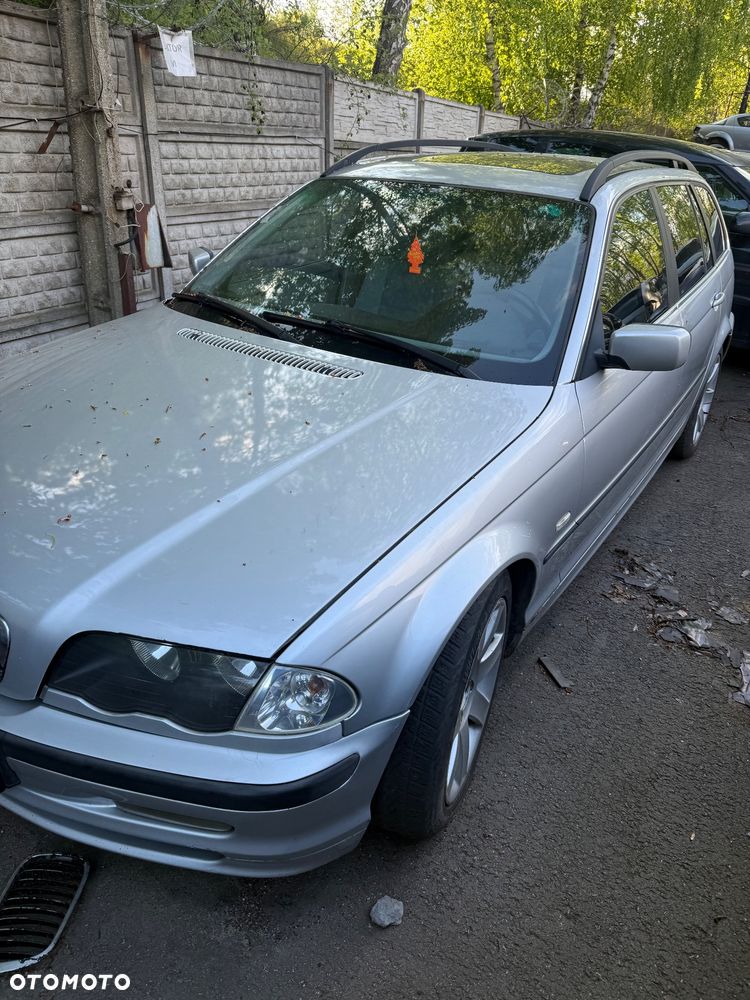 BMW E46 3.0 diesel Touring Titansilber na części - 3