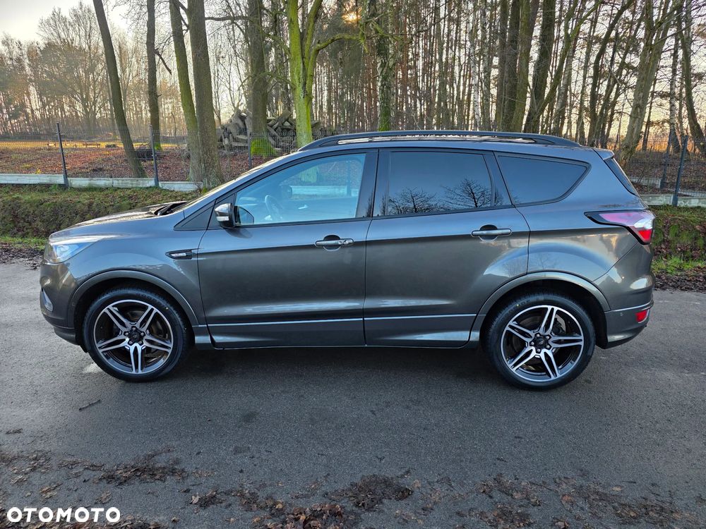 Ford Kuga 2.0 TDCi FWD ST-Line - 35