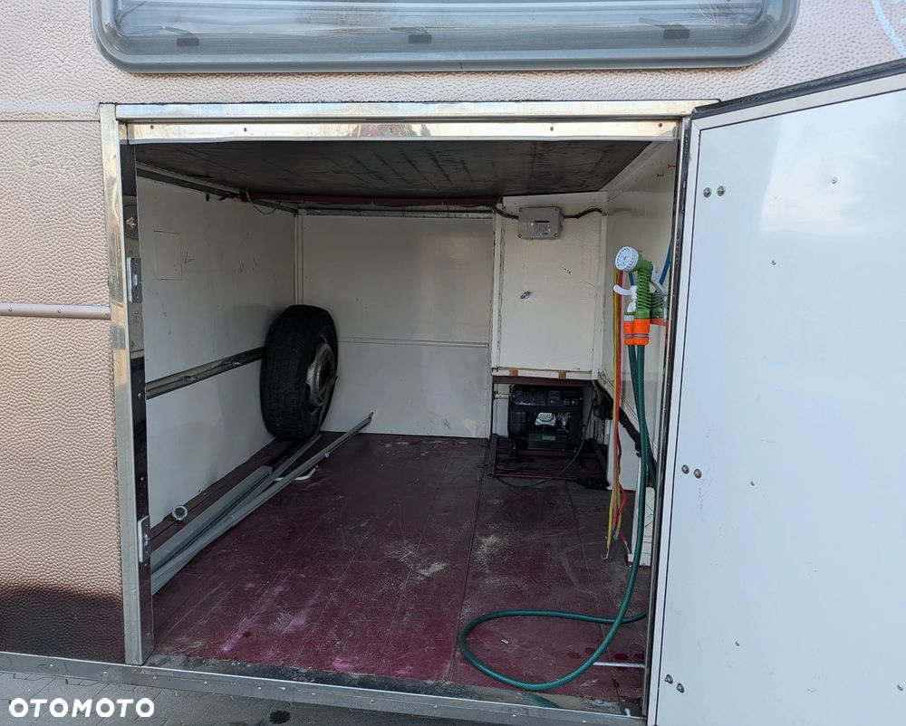 Mercedes-Benz VARIO 512D - 23