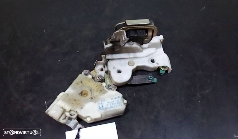Fecho Da Porta Trás Dto Nissan Almera Ii (N16) - 2