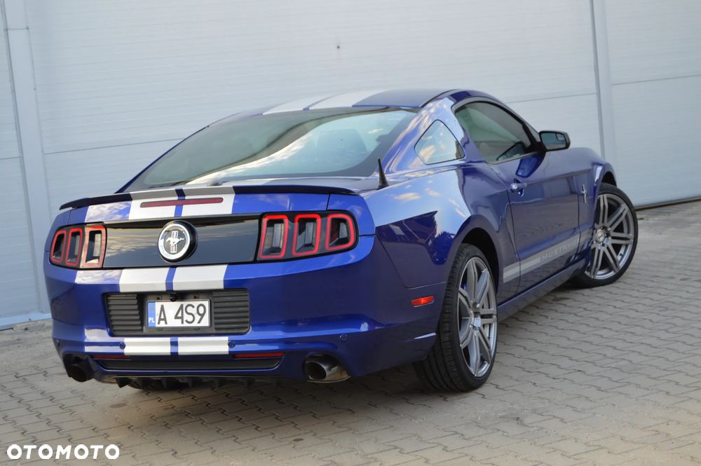 Ford Mustang - 10