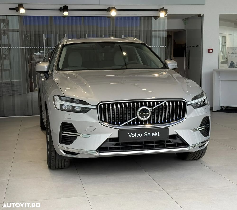 Volvo XC 60 T8 AWD AT PHEV Plus Bright - 4