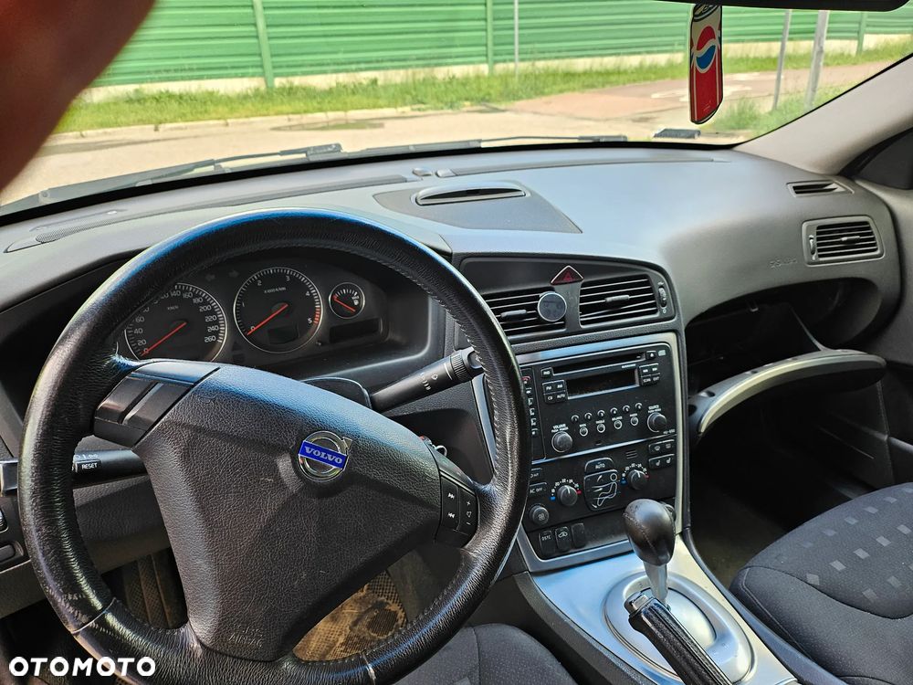 Volvo S60 2.4 D5 - 7