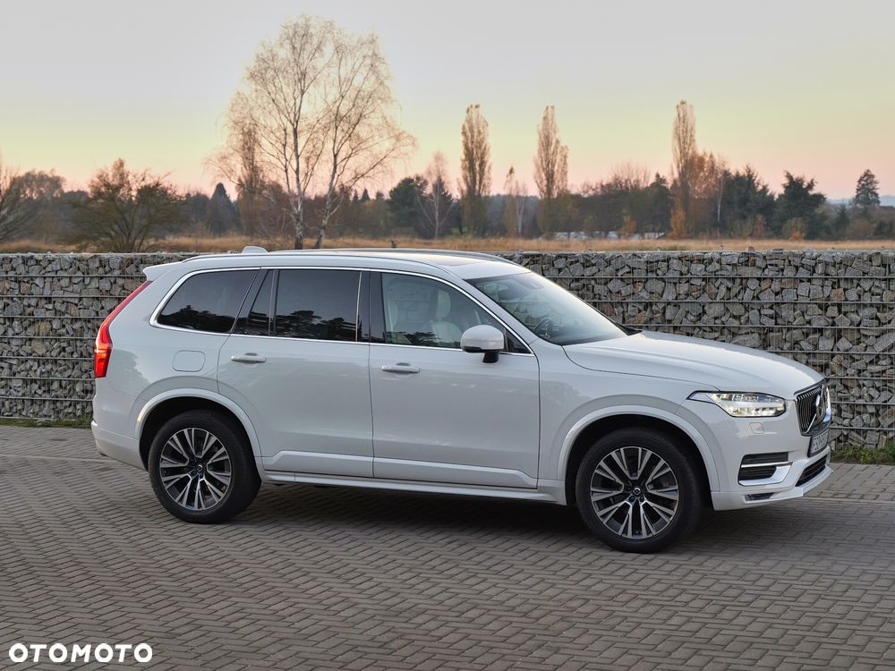 Volvo XC 90 - 30