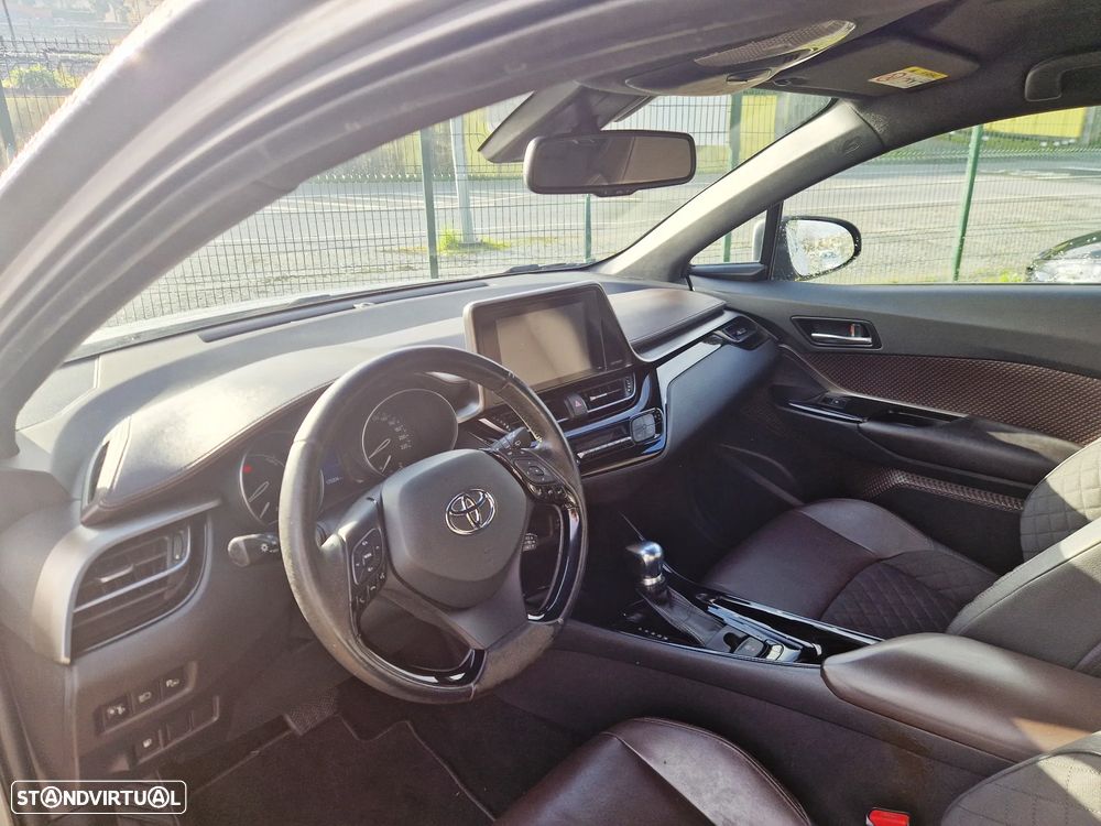 Toyota C-HR 1.8 HSD Exclusive - 15