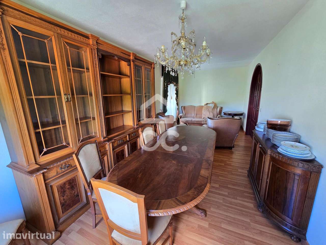 Apartamento T4 para Remodelação Total - Santo António dos Cavaleiros - Grande imagem: 2/22