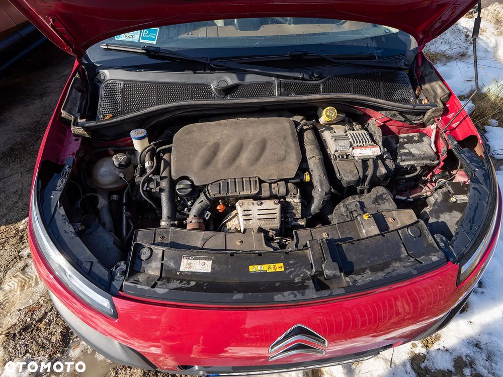 Citroën C4 Cactus 1.2 PureTech Shine S&S - 14