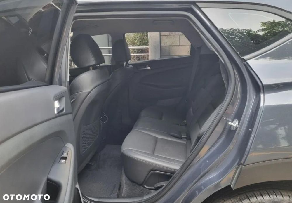 Hyundai Tucson 2.0 CRDi Premium 4WD - 9