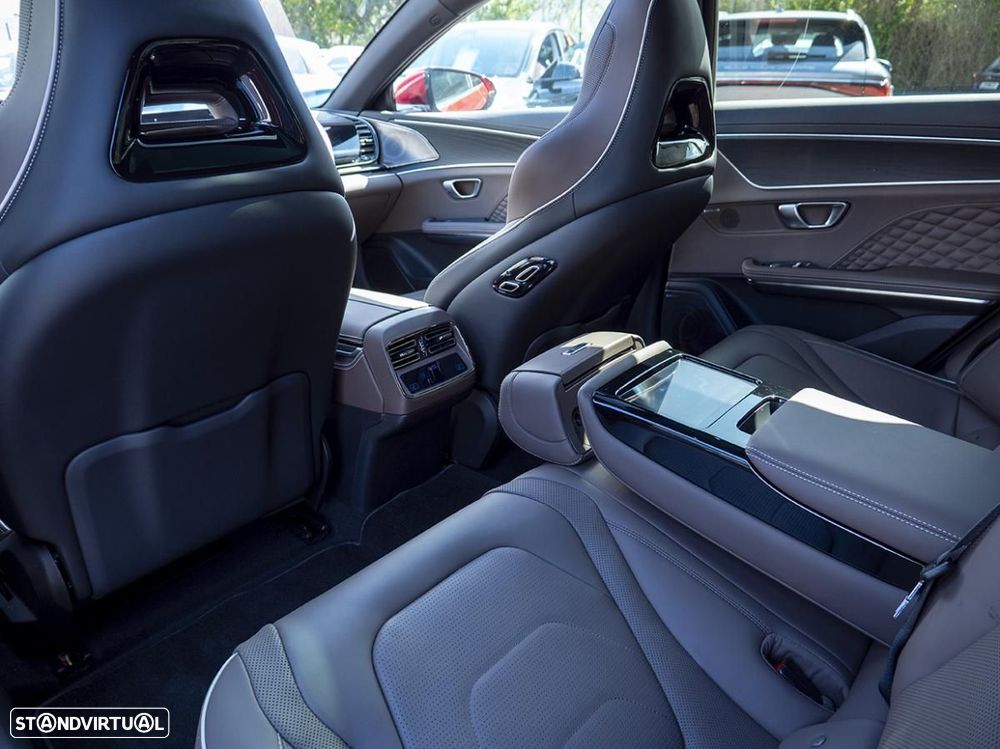 BYD Han 85.4 kWh AWD Executive - 28