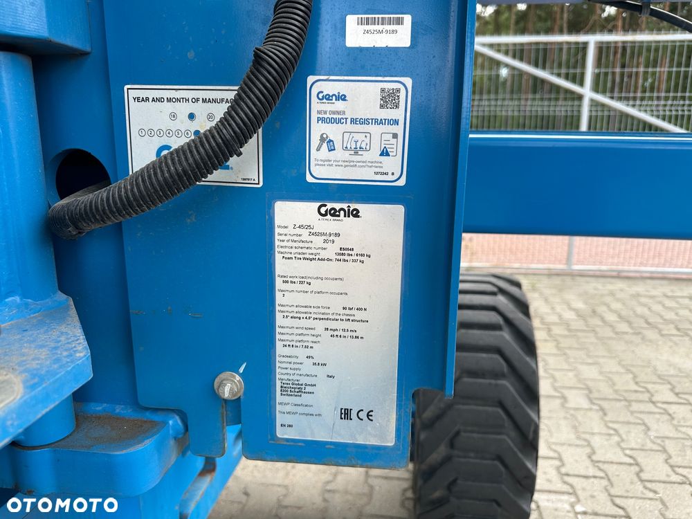 Genie Z-45/25J 4x4 IC Power - 11