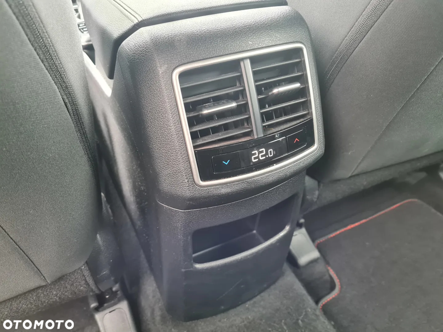Kia Sportage - 12