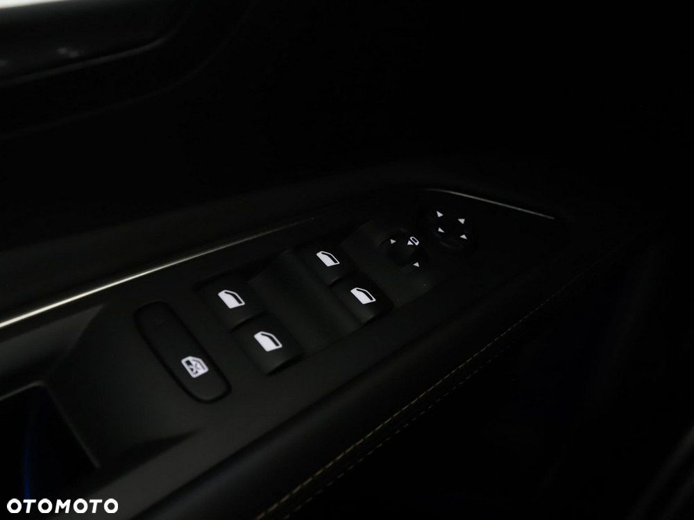 Peugeot 3008 1.2 PureTech GT S&S EAT8 - 39