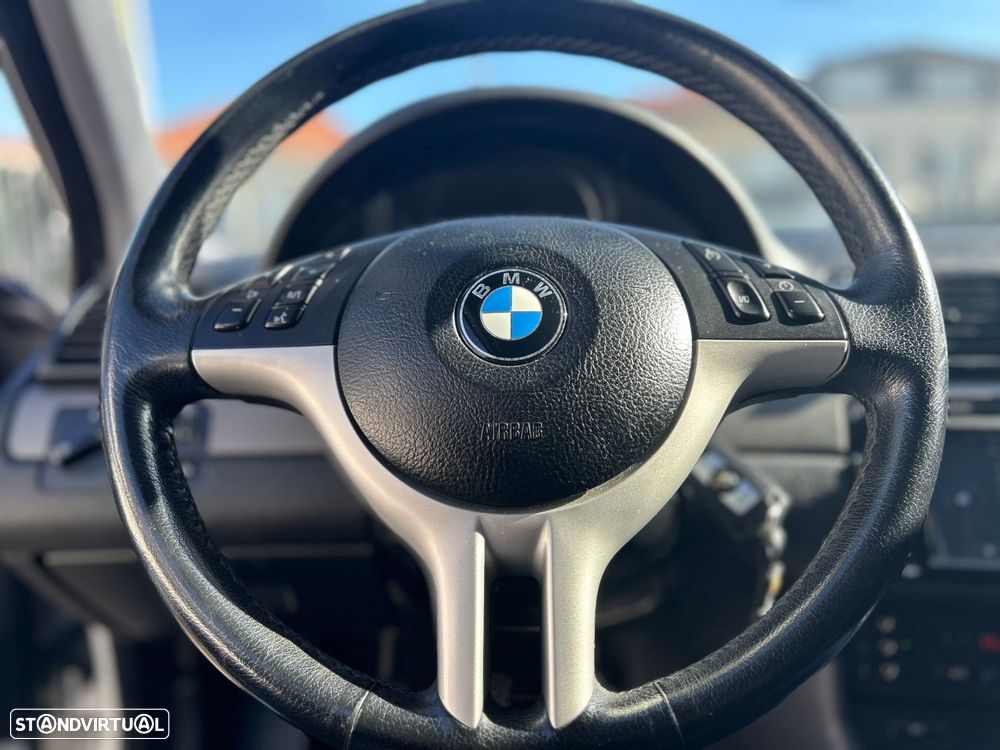 BMW 320 d Touring - 25