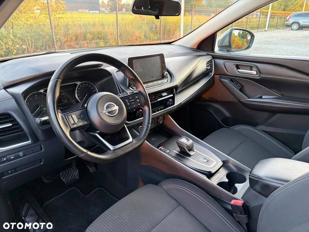 Nissan Qashqai 1.3 DIG-T MHEV Xtronic N-Connecta - 25