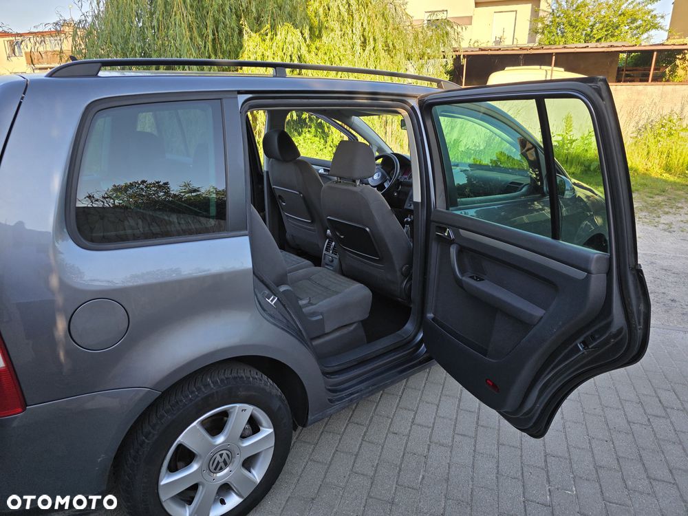 Volkswagen Touran 1.6 United - 15