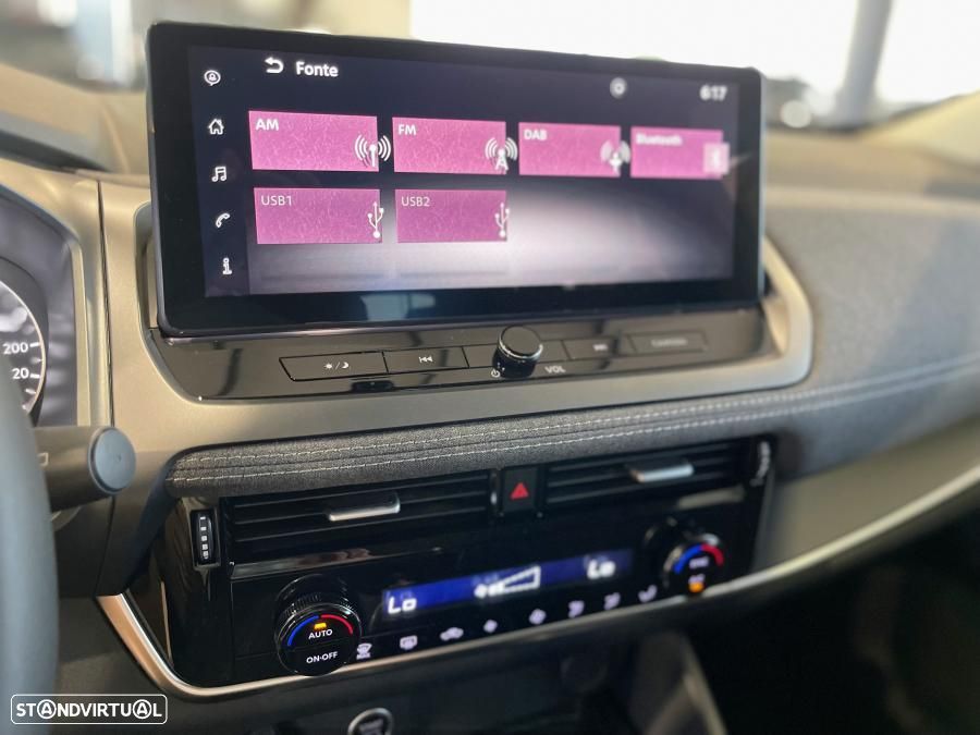 Nissan Qashqai 1.3 DIG-T Engage - 19