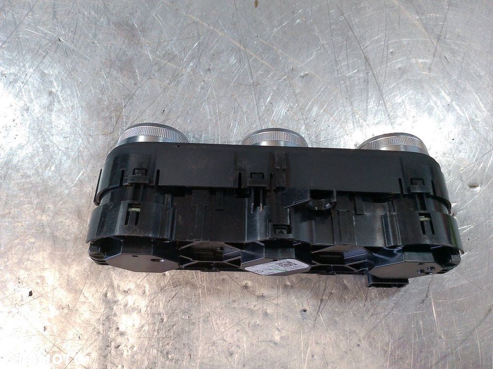 PANEL NAWIEWU DACIA SANDERO III 275100298R/-A - 3
