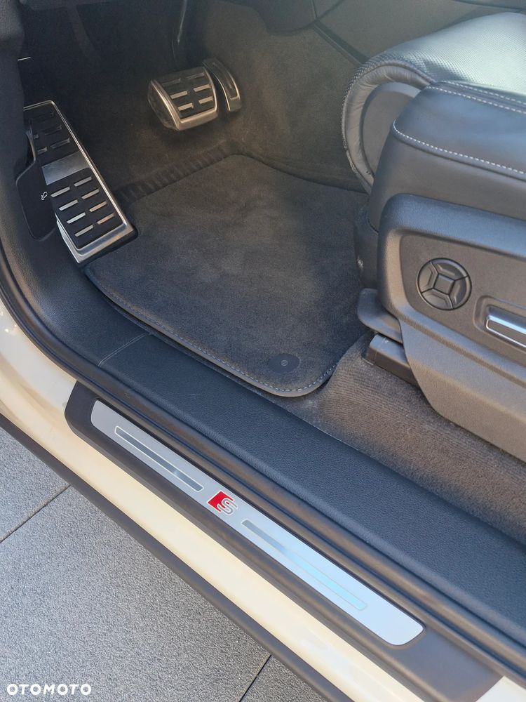 Audi Q7 50 TDI mHEV Quattro Tiptr - 13